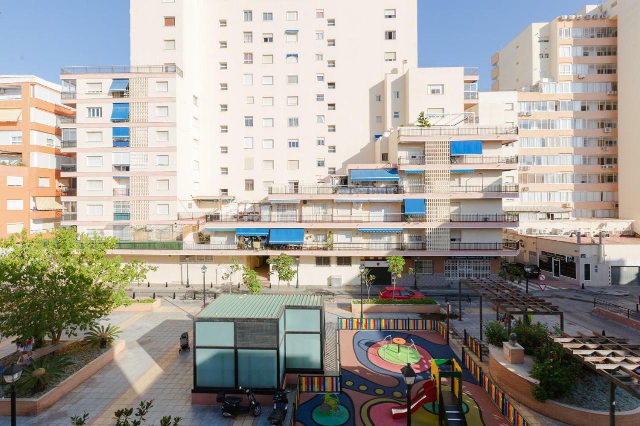 Picasso Daisy Fuengirola Exterior foto